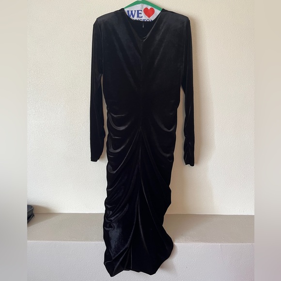 NWT Black Ruched Velvet Elie Tahari Dress - Picture 3 of 5